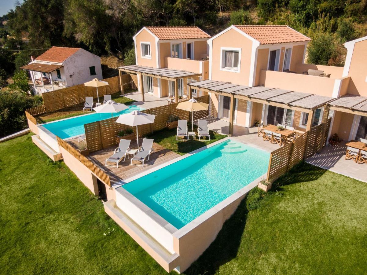 Reiki Villas Erikousa Ereikoussa Екстериор снимка