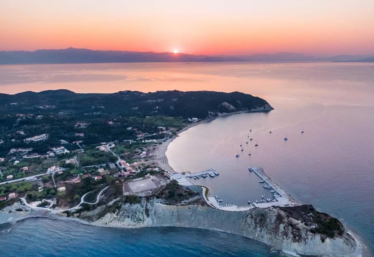 Reiki Villas Erikousa Ereikoussa Екстериор снимка
