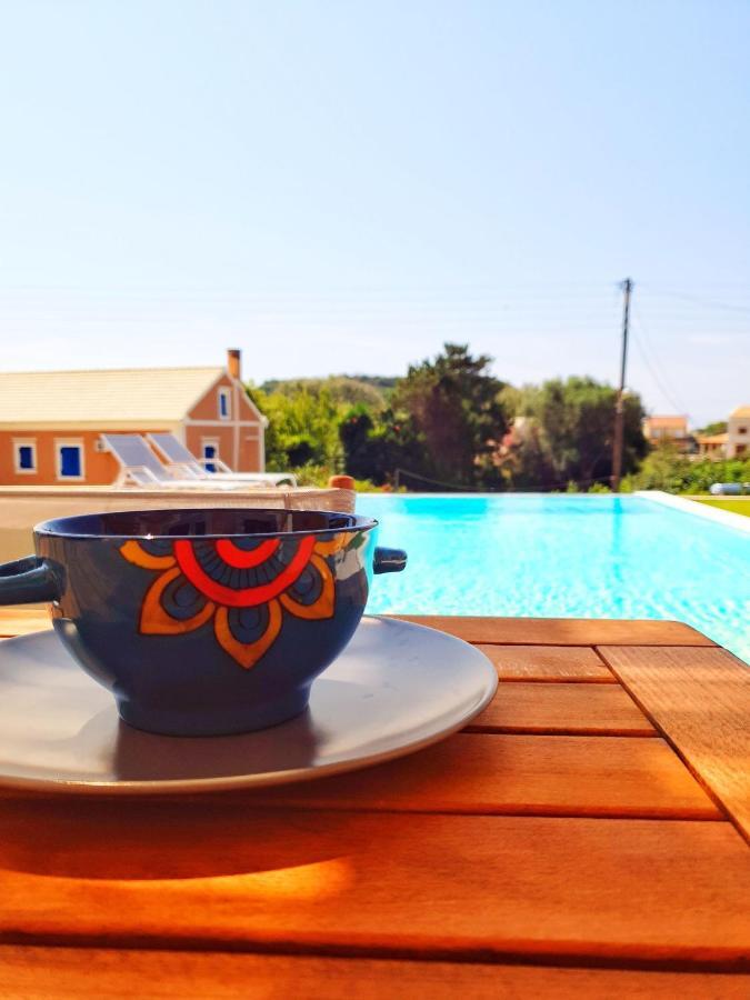 Reiki Villas Erikousa Ereikoussa Екстериор снимка